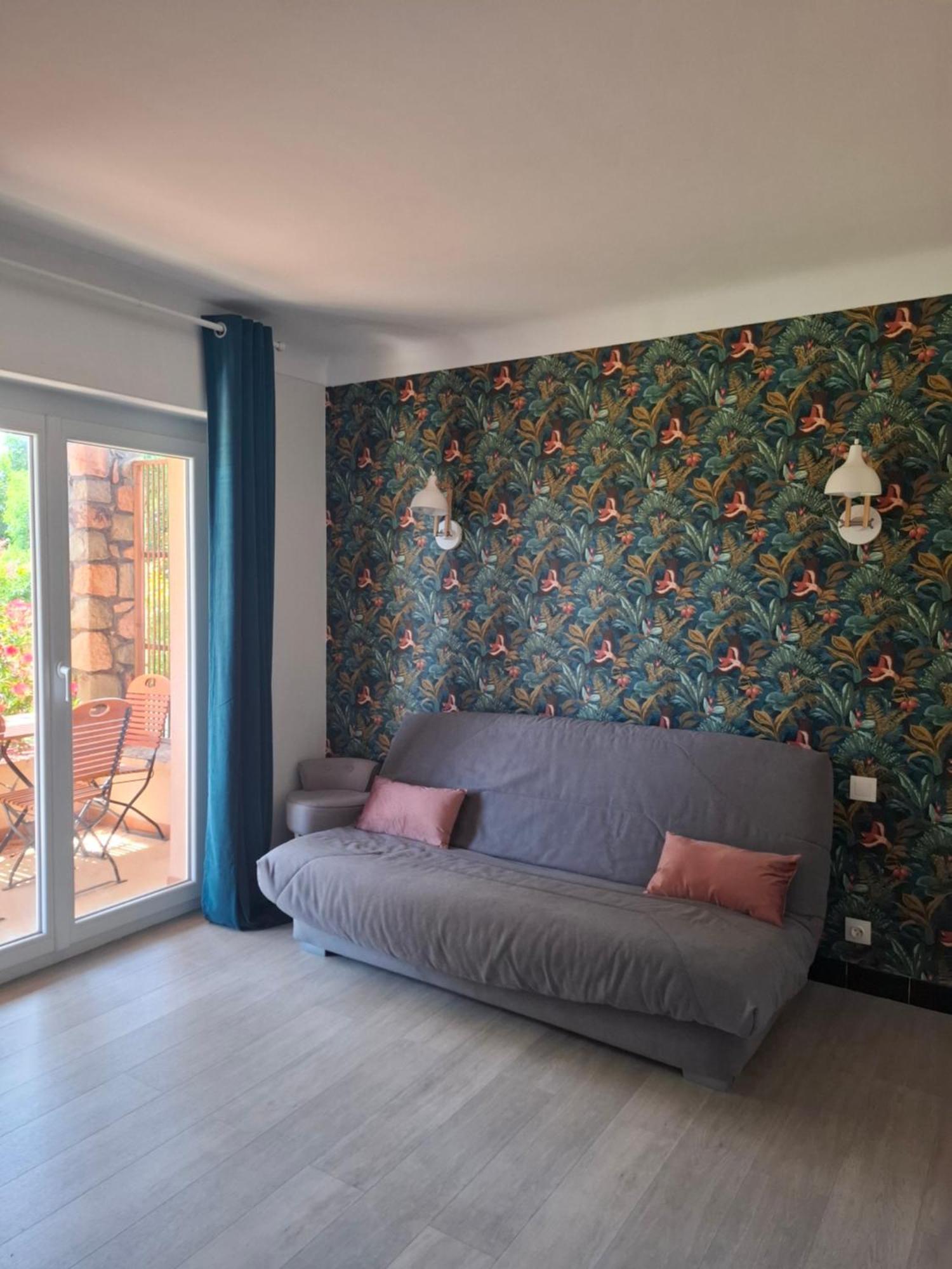 Escapade En Provence, Bord De A 10 Minutes Holiday home Puget-sur Argens